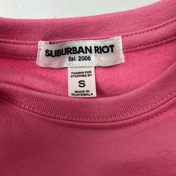 Suburban Riot Pink My Dog Sleighs cropped graphic sweatshirt NWT size small(10) - Picture 9 of 12